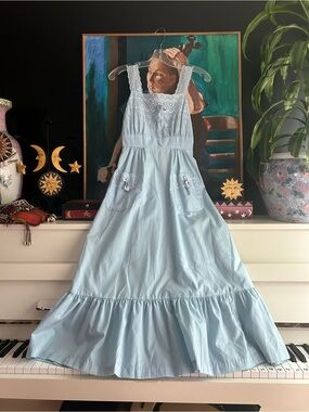 Vintage Girls 13-14 Blue Eyelet Lace Maxi Prairie Dress – Fits Women’s XS